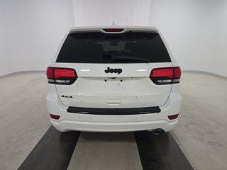Bright White Clearcoat 2018 Jeep Grand Cherokee Altitude