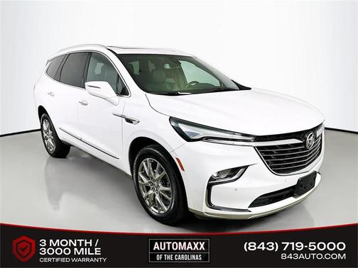 2023 Buick Enclave Essence AWD