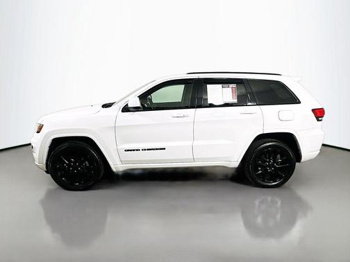 Bright White Clearcoat 2020 Jeep Grand Cherokee Altitude