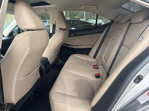 2017 Lexus IS 200t Base