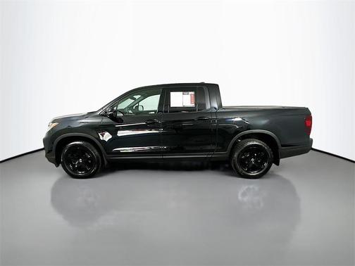 2022 Honda Ridgeline Black