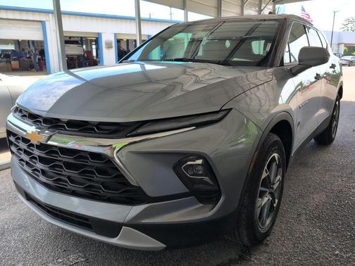 Sterling Gray Metallic 2025 Chevrolet Blazer 2LT