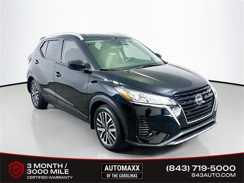 2022 Nissan Kicks SV