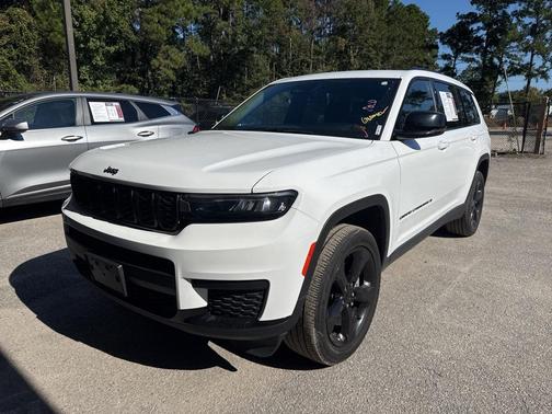 2022 Jeep Grand Cherokee L Altitude
