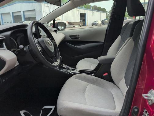 Ruby Flare Pearl 2022 Toyota Corolla LE