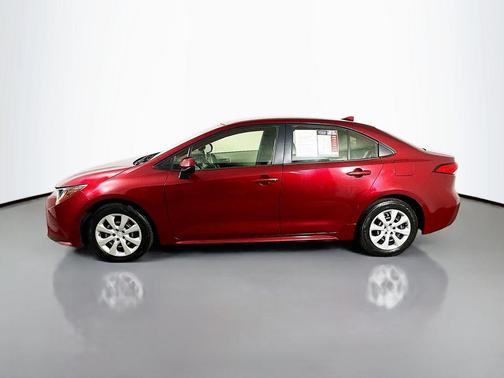 Ruby Flare Pearl 2022 Toyota Corolla LE