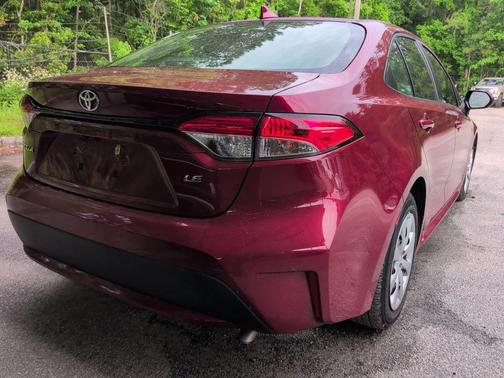 Ruby Flare Pearl 2022 Toyota Corolla LE