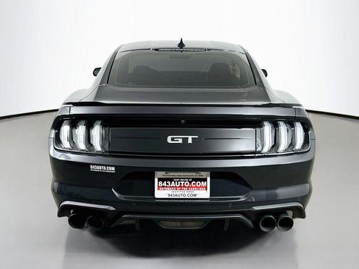 Dark Matter Gray Metallic 2022 Ford Mustang GT