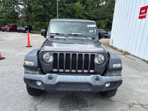 Granite Crystal Metallic Clearcoat 2023 Jeep Wrangler Sport S