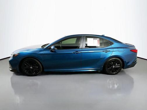 Ocean Gem 2025 Toyota Camry SE