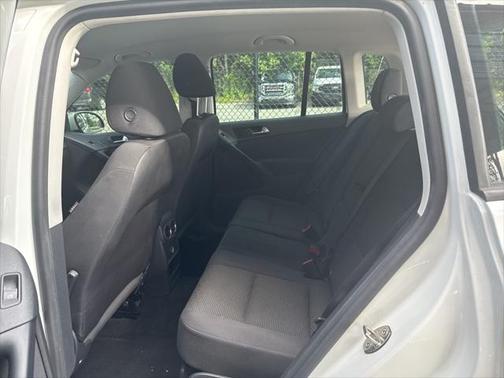 2017 Volkswagen Tiguan 2.0T S