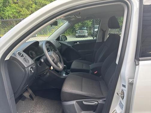 2017 Volkswagen Tiguan 2.0T S