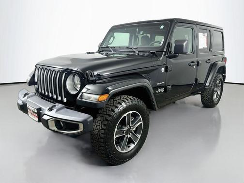 Black Clearcoat 2023 Jeep Wrangler 4-Door Sahara