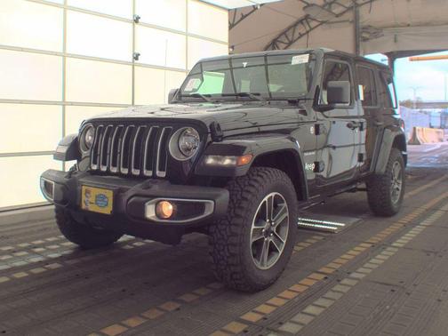 Black Clearcoat 2023 Jeep Wrangler 4-Door Sahara