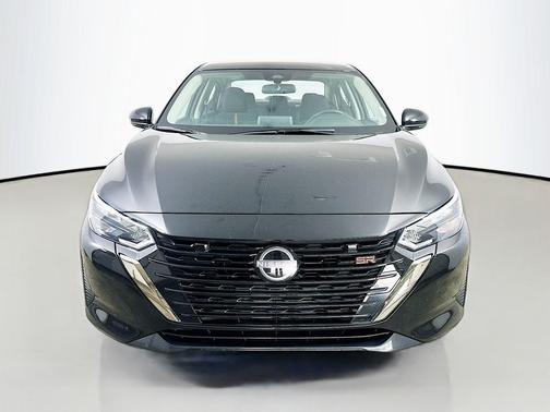Super Black 2025 Nissan Sentra SR