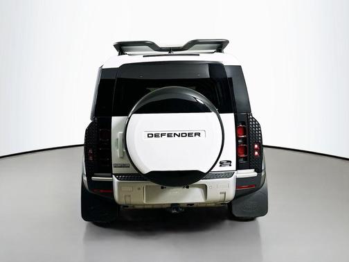 2023 Land Rover Defender 110 S