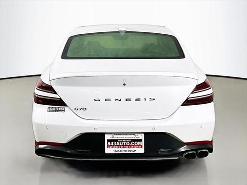 2023 Genesis G70 2.0T RWD