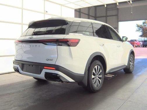 2025 INFINITI QX60 Pure