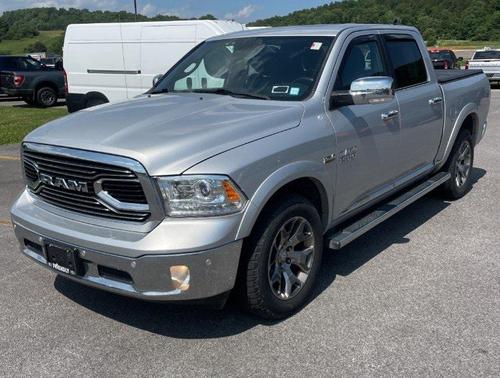 2017 RAM 1500 Limited Crew Cab 4x4 5'7' Box