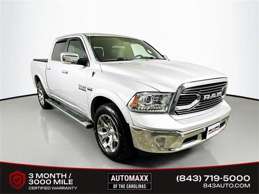 2017 RAM 1500 Limited Crew Cab 4x4 5'7' Box