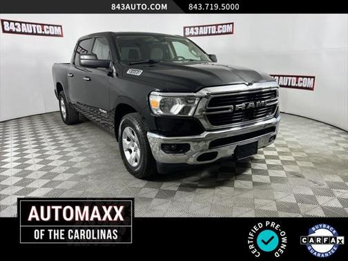 Diamond Black Crystal Pearlcoat 2019 RAM 1500 Big Horn
