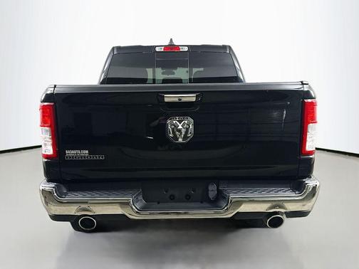 Diamond Black Crystal Pearlcoat 2019 RAM 1500 Big Horn