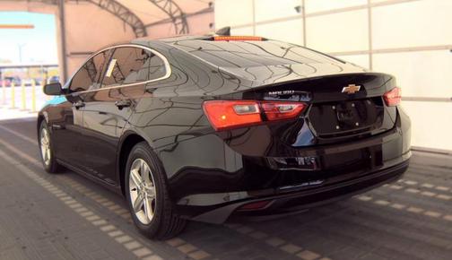 Mosaic Black Metallic 2022 Chevrolet Malibu 1LS