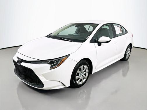 White 2022 Toyota Corolla LE