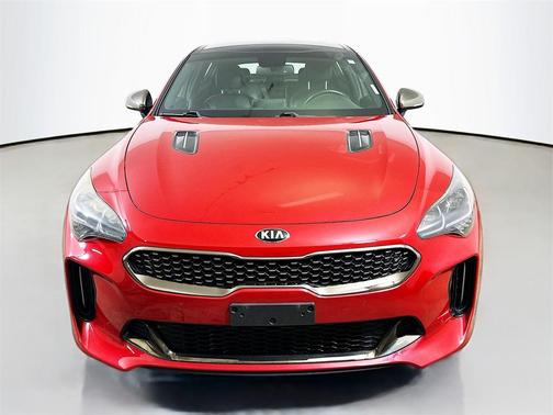 2018 Kia Stinger GT1