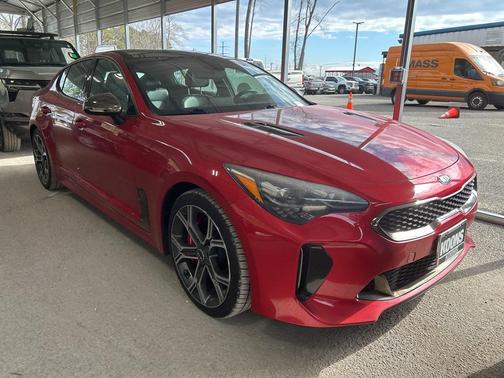 2018 Kia Stinger GT1