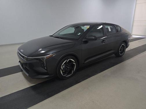 Interstellar Gray 2025 Kia K4 EX