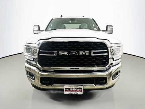 Bright White Clearcoat 2024 RAM 3500 Big Horn Crew Cab 4x4 8' Box