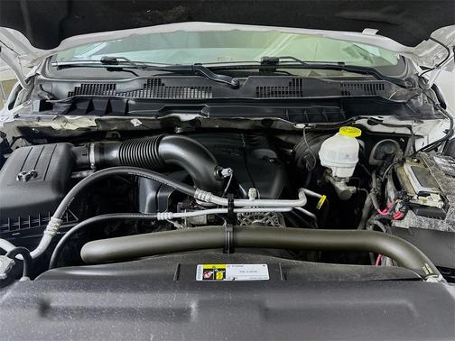 2019 RAM 1500 Classic Warlock Quad Cab 4x4 6'4' Box