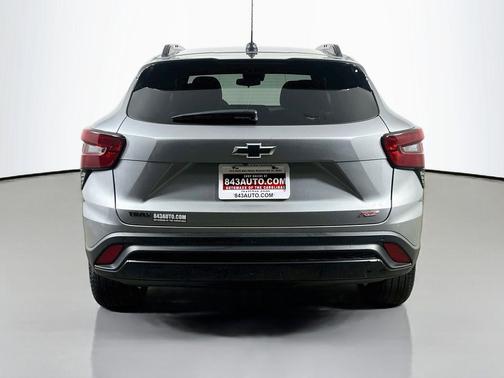 Sterling Gray Metallic 2025 Chevrolet Trax FWD 2RS