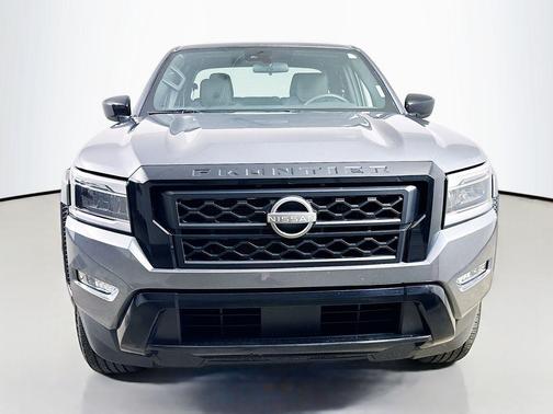 Gun Metallic 2023 Nissan Frontier SV