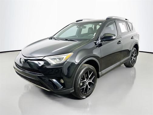 2018 Toyota RAV4 SE