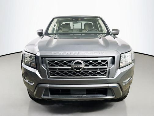 Gun Metallic 2022 Nissan Frontier SV