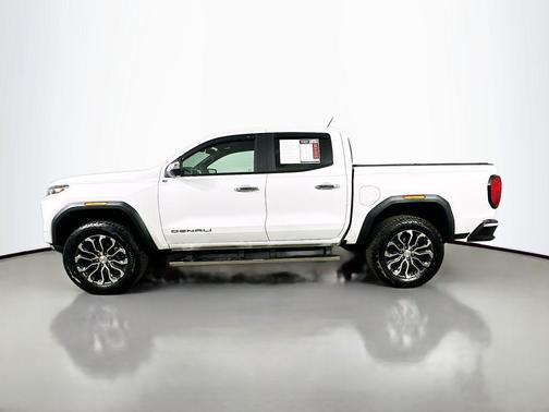 Summit White 2024 GMC Canyon Denali
