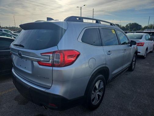 2023 Subaru Ascent Premium 7-Passenger