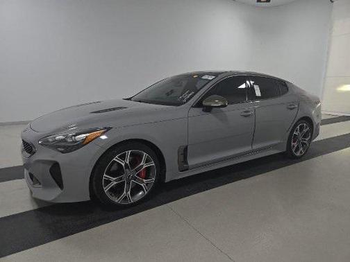 2021 Kia Stinger GT1