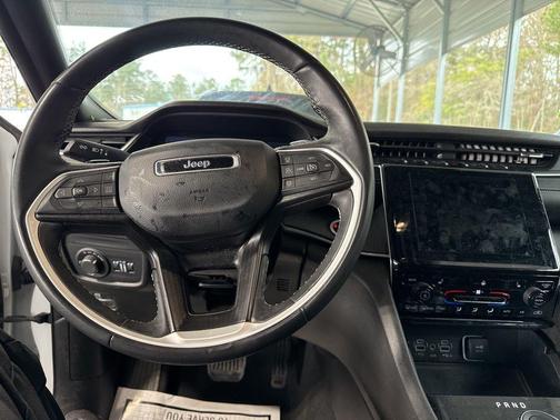 2024 Jeep Grand Cherokee L Altitude