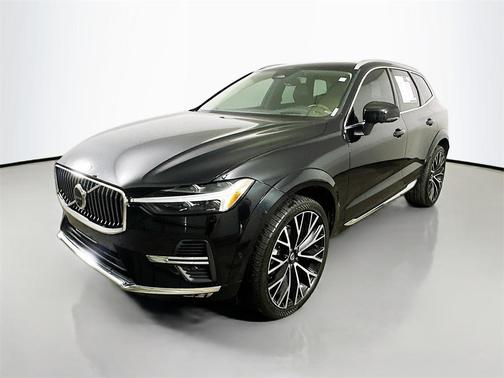 2022 Volvo XC60 B5 Inscription