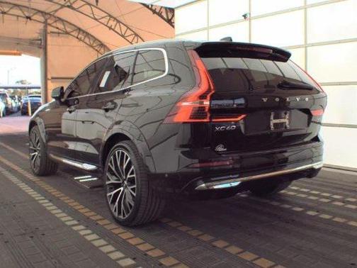 2022 Volvo XC60 B5 Inscription