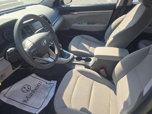 2020 Hyundai ELANTRA SE