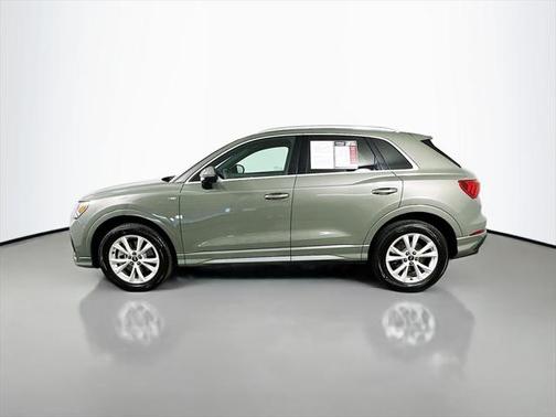 2023 Audi Q3 Premium 45 TFSI S line quattro Tiptronic