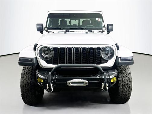 2024 Jeep Gladiator Sport S