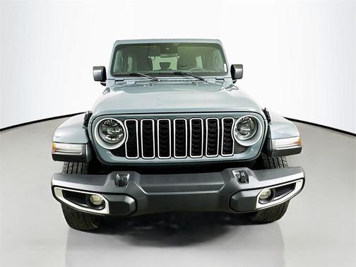 2024 Jeep Wrangler 4-Door Sahara 4x4