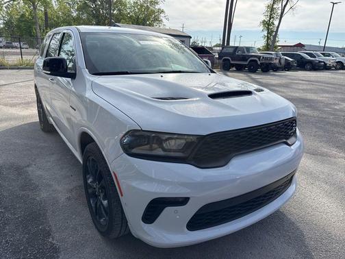 White Knuckle Clearcoat 2022 Dodge Durango R/T RWD