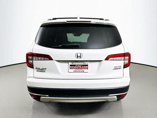 2020 Honda Pilot AWD Elite