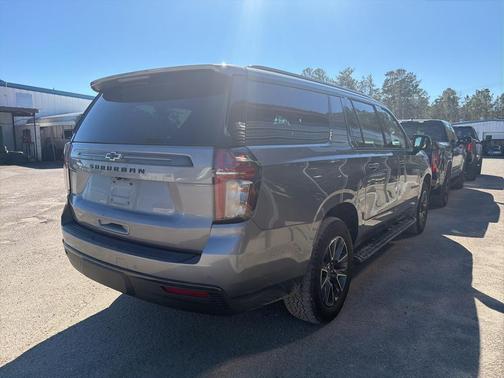 2021 Chevrolet Suburban 4WD Z71